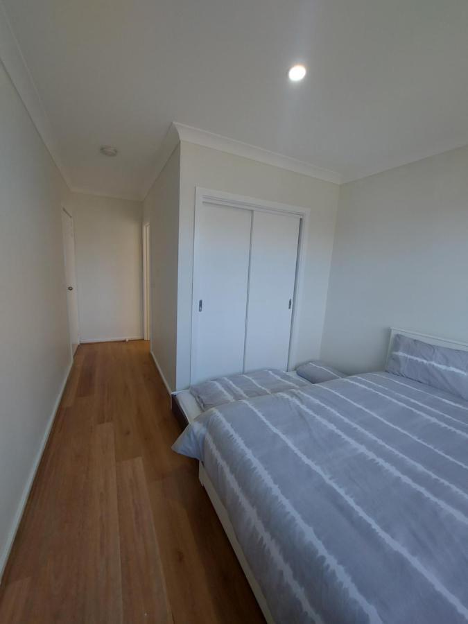 Maruve Guesthouse 12 Min From Melb Airport Melbourne Esterno foto